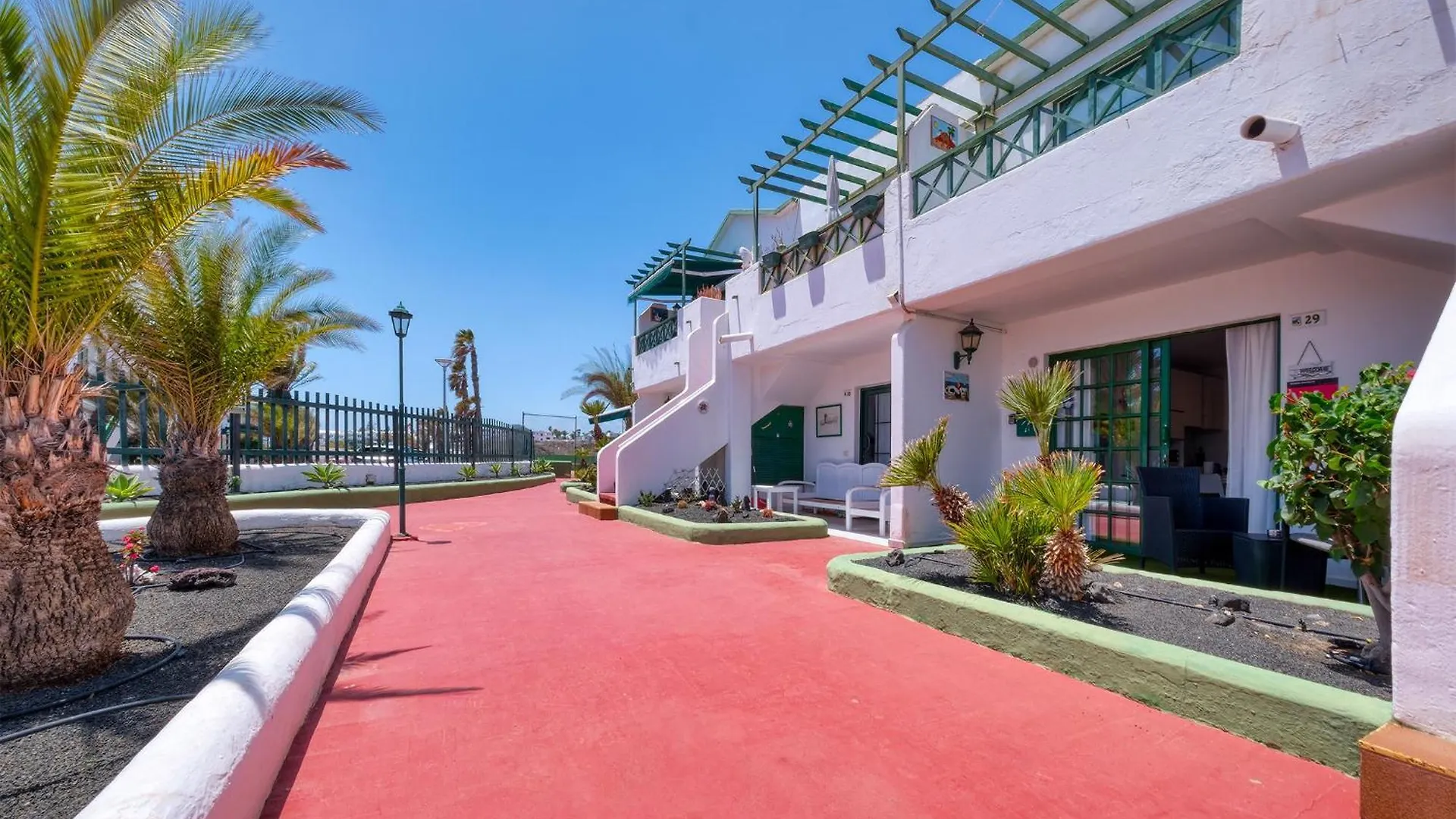 Apartment La Vela Azul -Pool & Tennis - Free Ac &Good Wifi- Smart Tv Puerto del Carmen  0*, Puerto del Carmen (Lanzarote) Španělsko
