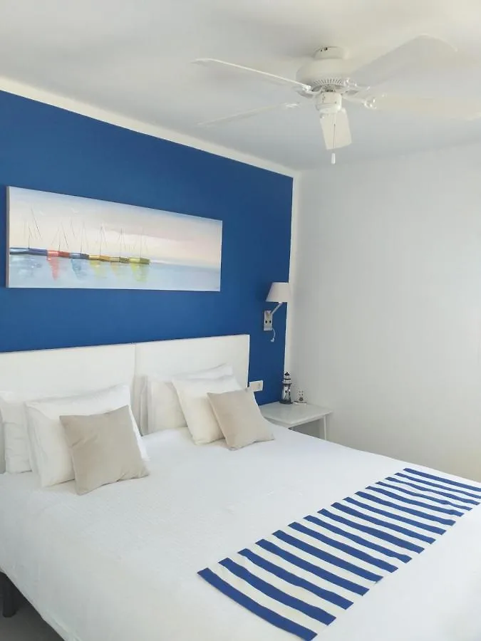 Apartment La Vela Azul -Pool & Tennis - Free Ac &Good Wifi- Smart Tv Puerto del Carmen  Spain