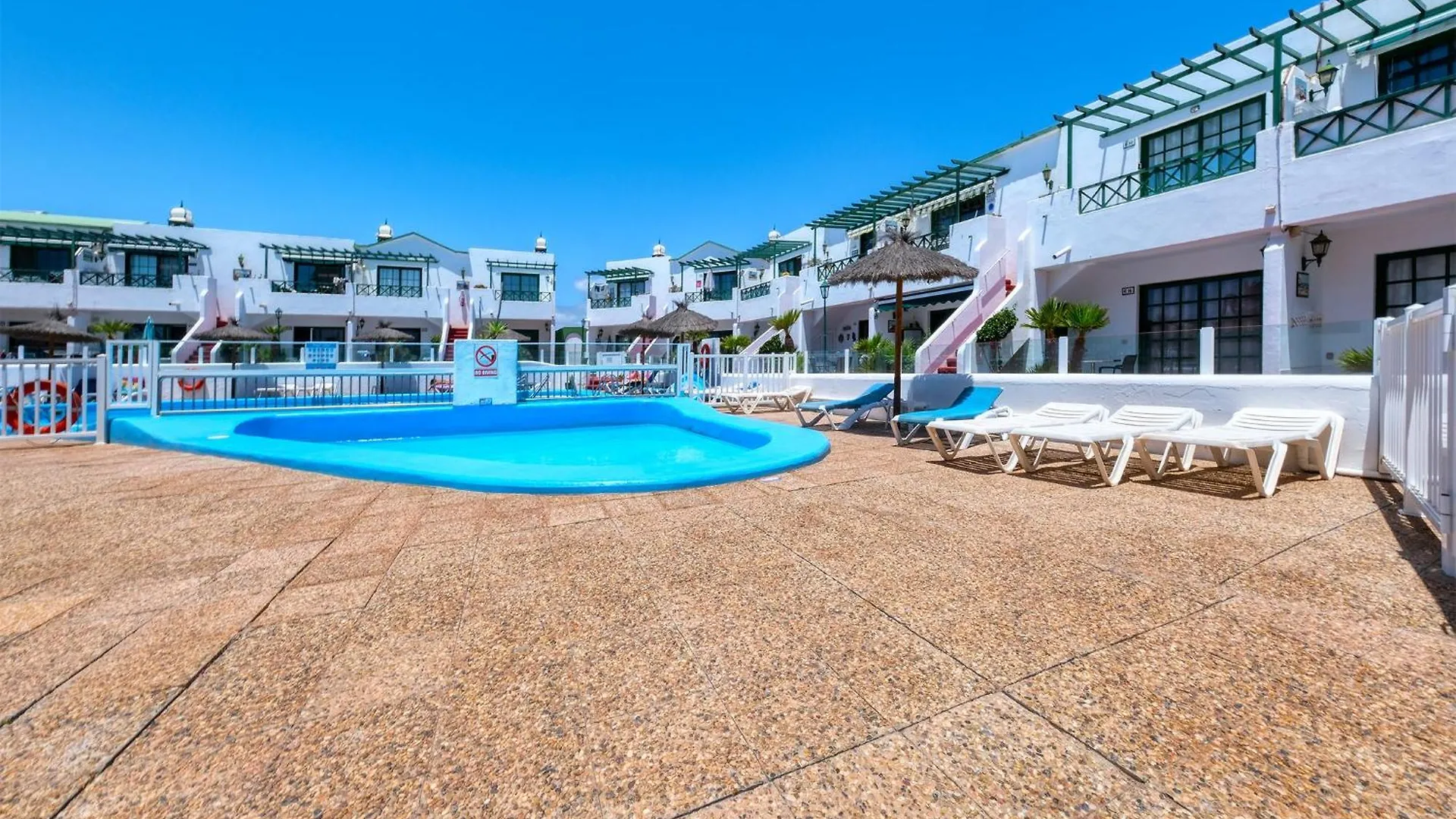 Apartment La Vela Azul -Pool & Tennis - Free Ac &Good Wifi- Smart Tv Puerto del Carmen  Holiday home